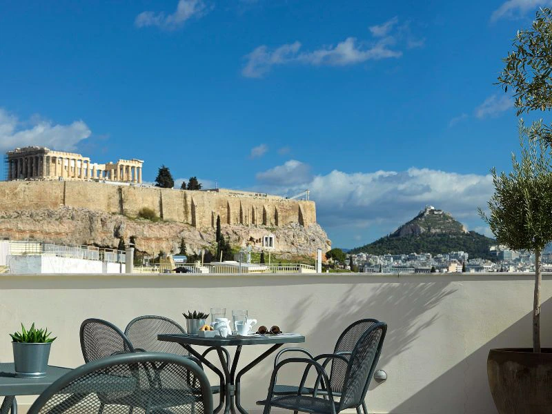 Dachterrasse Ihres Hotels mit Blick auf die Akropolis