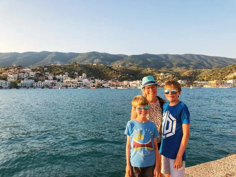 Familie vor Poros