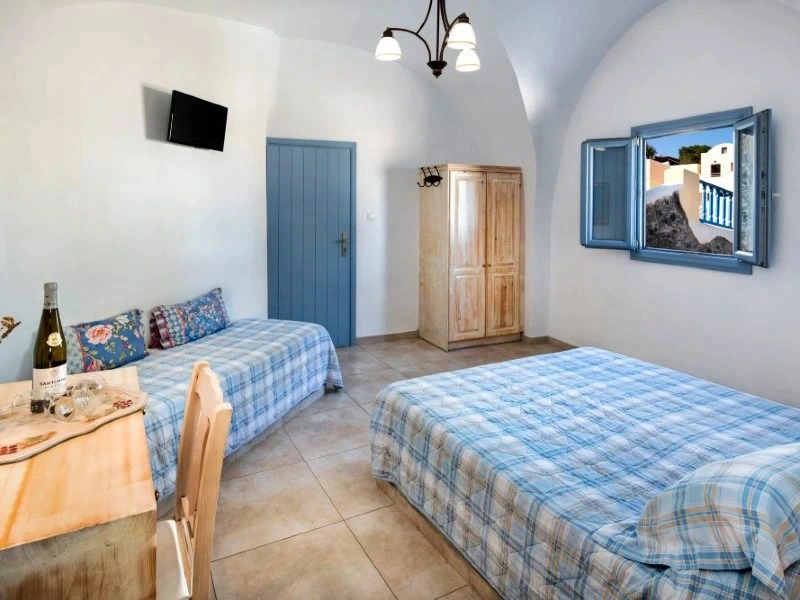 Santorini Hotel Dreibettzimmer