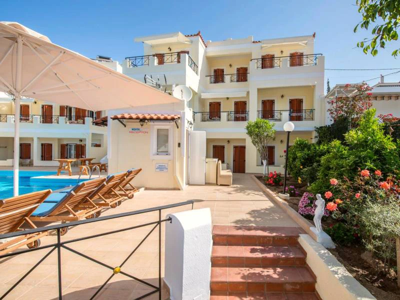 Poros Apartment Pool