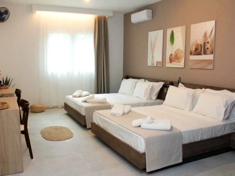 Griechenland Kavala Unterkunft Doppelbett Schlafzimmer