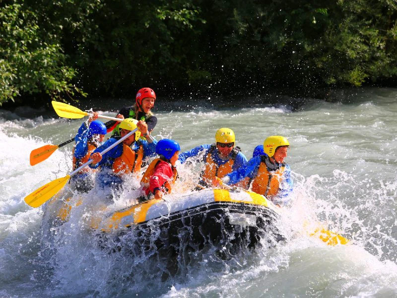 Familienreise Italien Bozen Raften