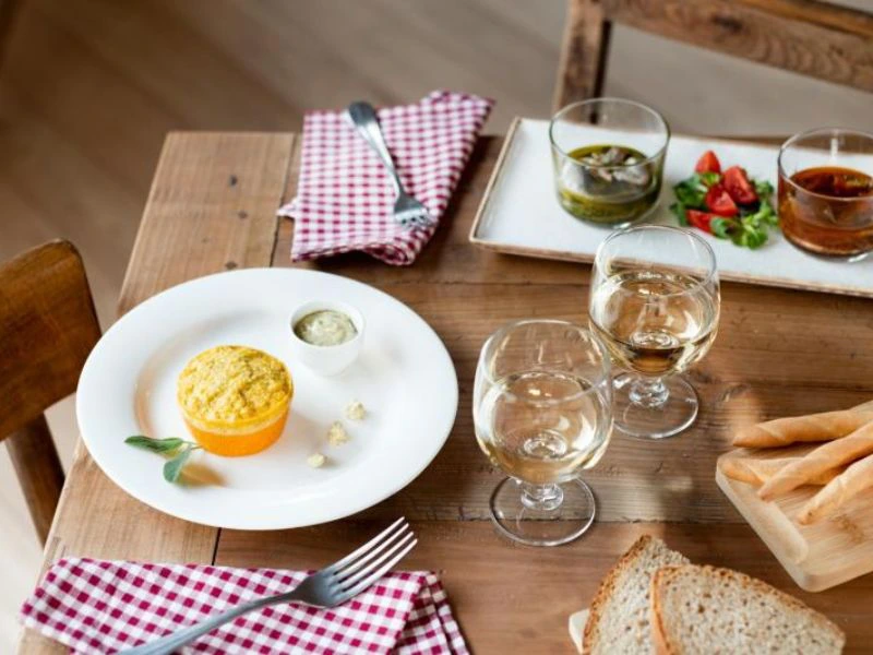 Frühstück in der Komfortunterkunft in Valle Maira
