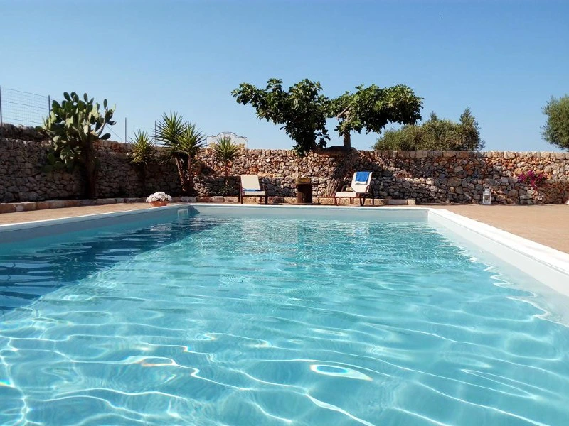 Hotel mit Pool in Nordapulien