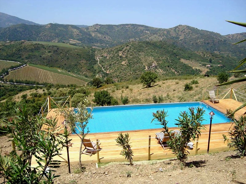 Pool der Unterkunft in Cefalu, Italien