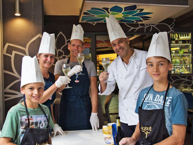 Pizza backen mit Roberto