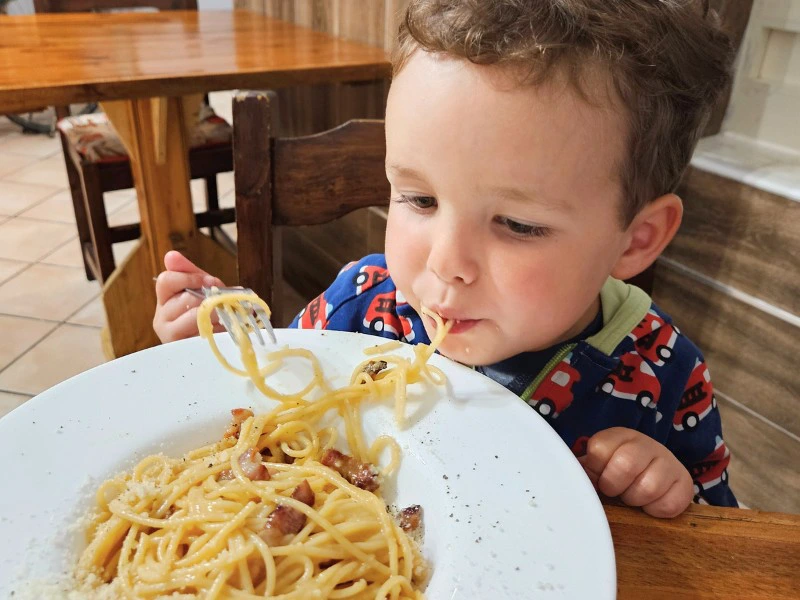 Leckere Spaghetti auf Sardinien, Italien