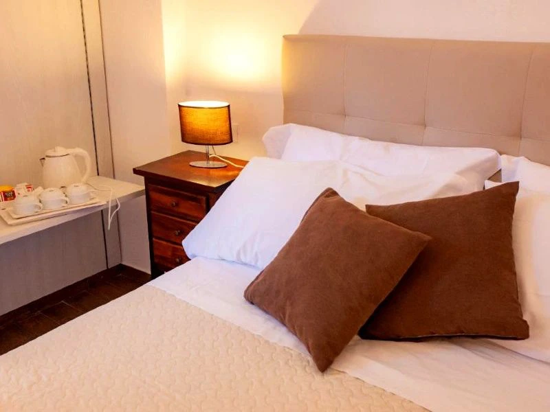 Gemütliches Hotelzimmer in Erice, Italien