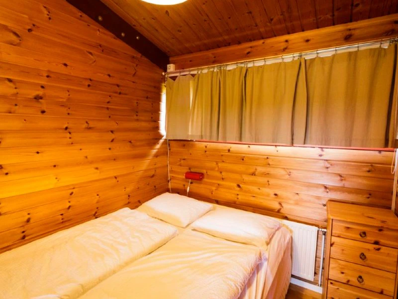 island-snaefellsnes-familien-hotel-cottage-schlafzimmer