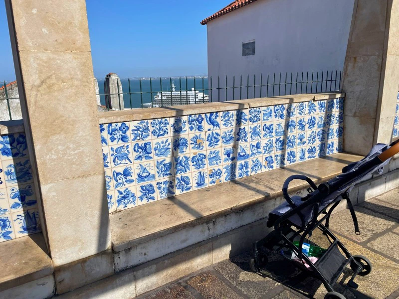 Fliesenkunst in Lissabon, Portugal