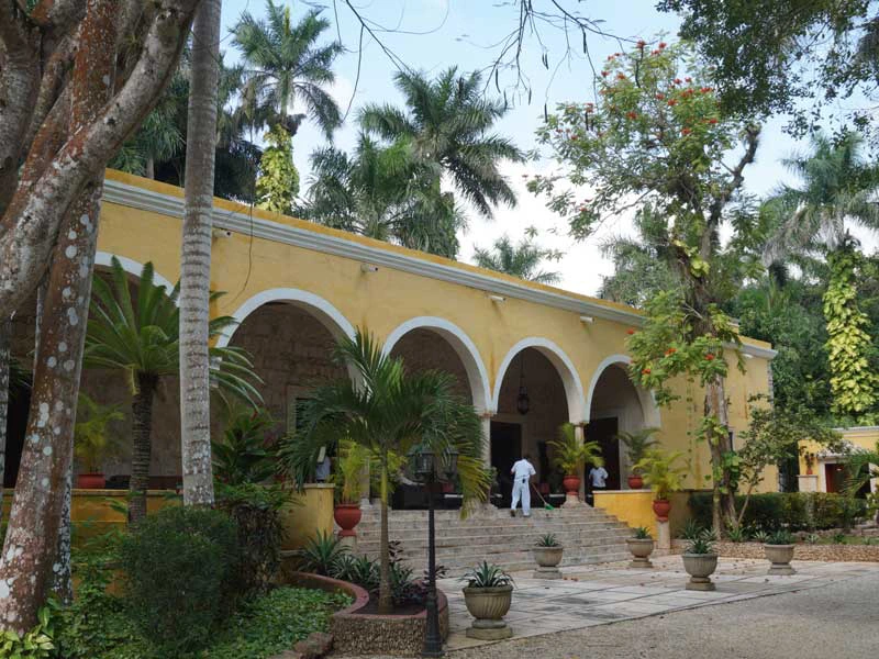 Bögen im Hotel bei Chichen Itza in Mexiko