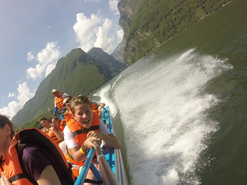 Boot im Sumidero Canyon in Mexiko