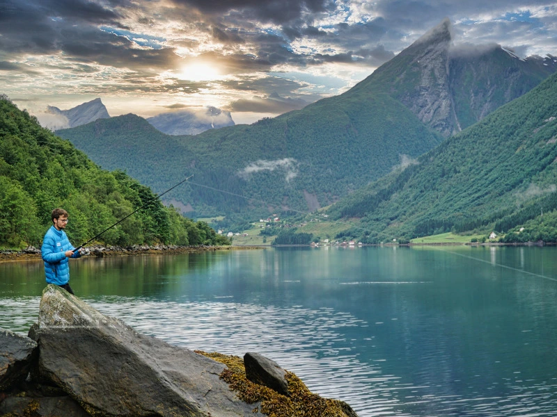 Angeln am Norangsfjord, Norwegen