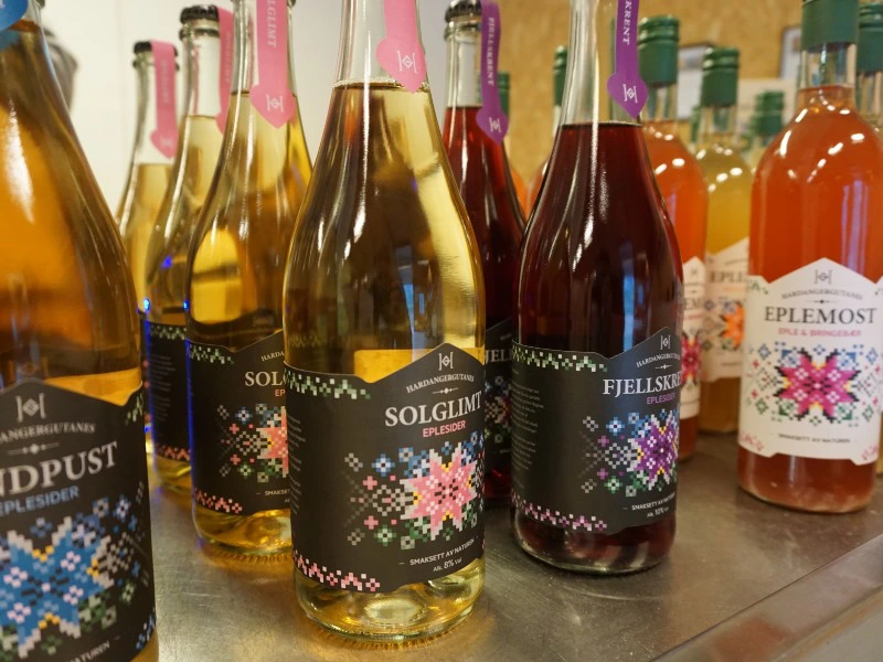 Norwegen Hardanger Cider Flaschen