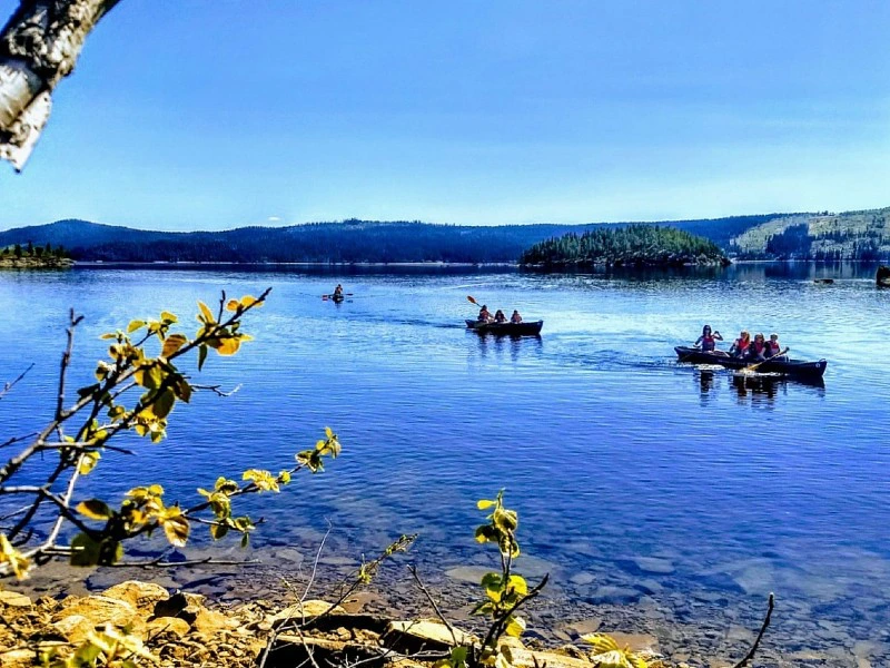 Kanutour am Jotunheimen Nationalpark in Norwegen