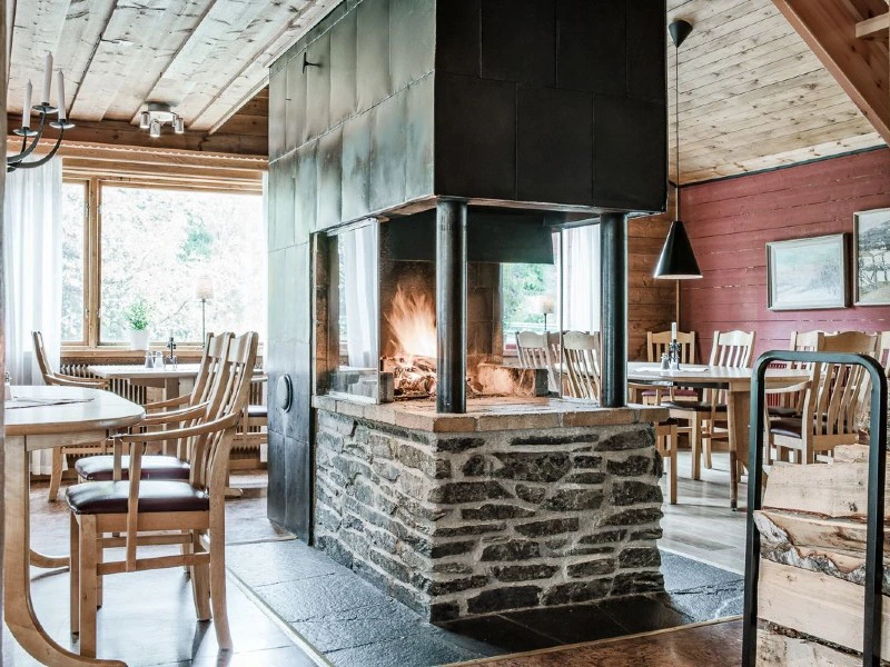 Schweden Idre Hotel Kamin