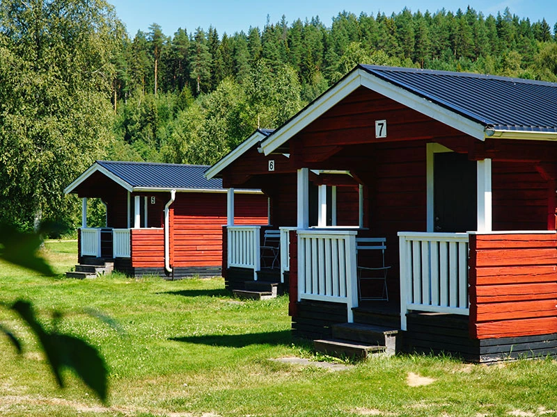 Hütten der Ferienanlage in Värmland, Schweden