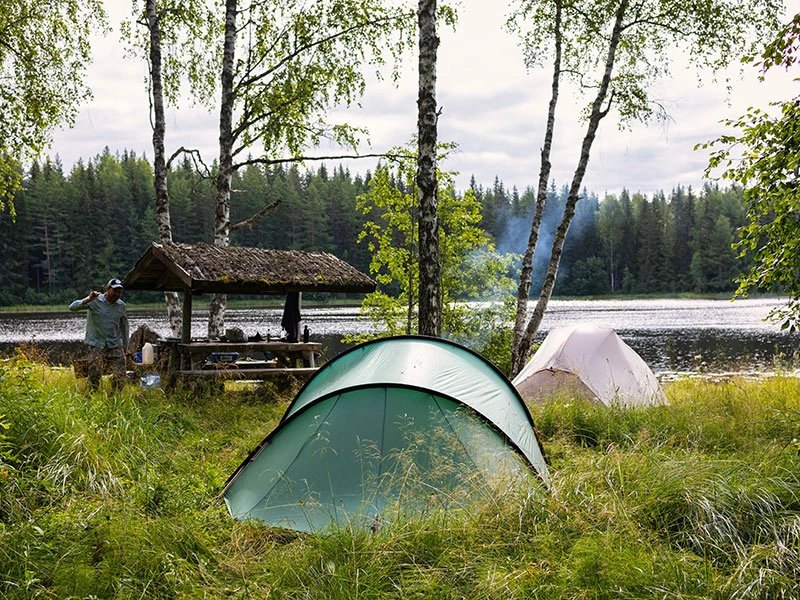Zelte beim Camping in Värmland, Schweden