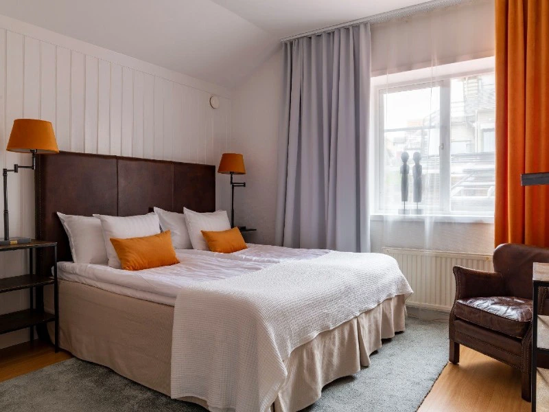 Zimmer im Hotel an der Westküste, Schweden