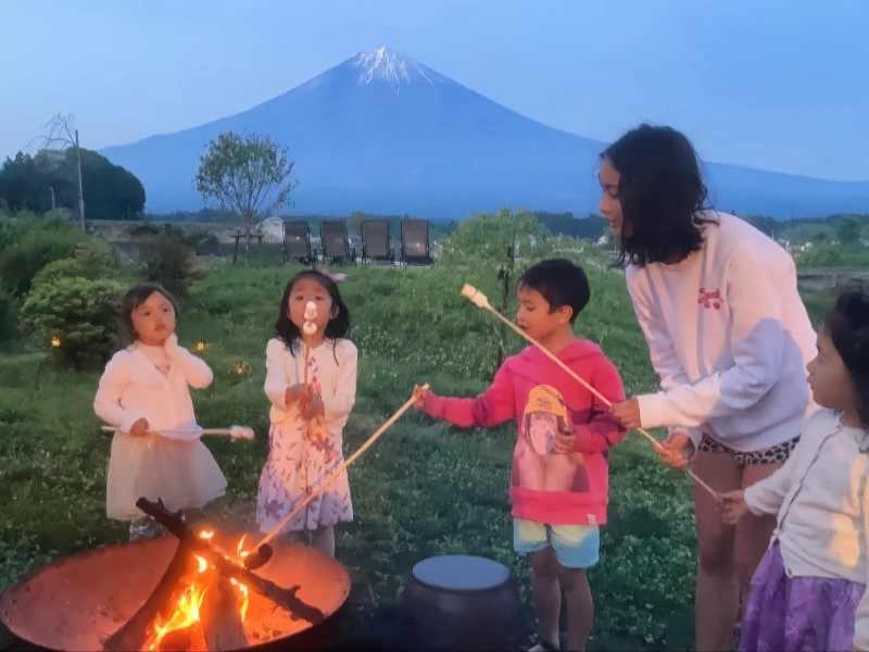 BBQ im Eco-Glamping am Fuße des Mt. Fuji