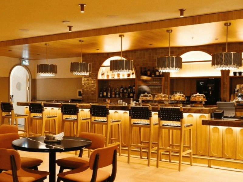 Hotelbar im Beispielhotel in Toronto, Kanada