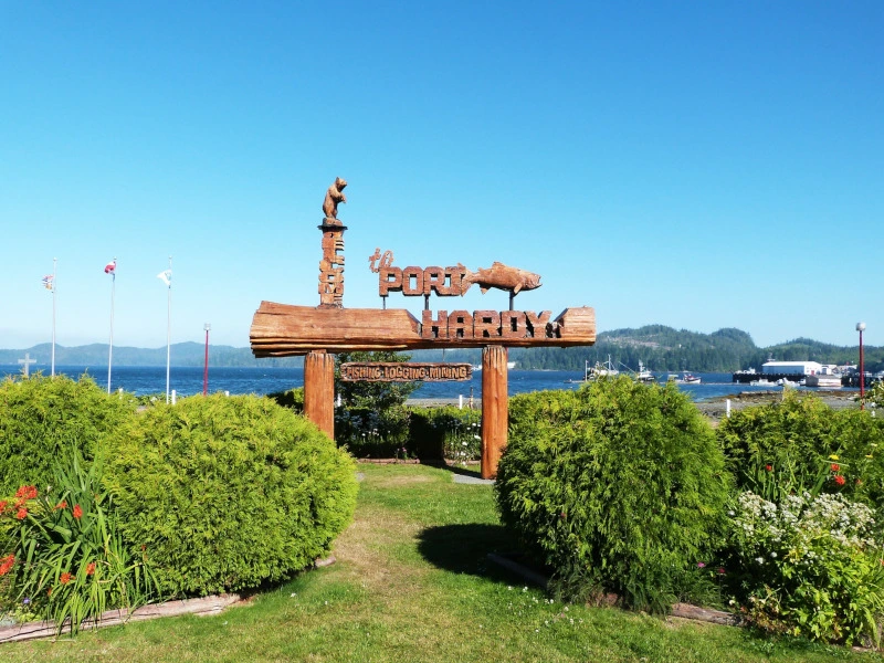Port Hardy Schild auf Vancouver Island bei Kanada