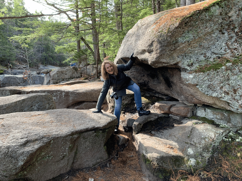 Reisende beim Klettern in den White Mountains