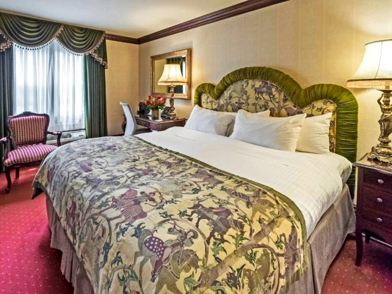 Zimmer im Komforthotel in Niagara-on-the-Lake, Kanada