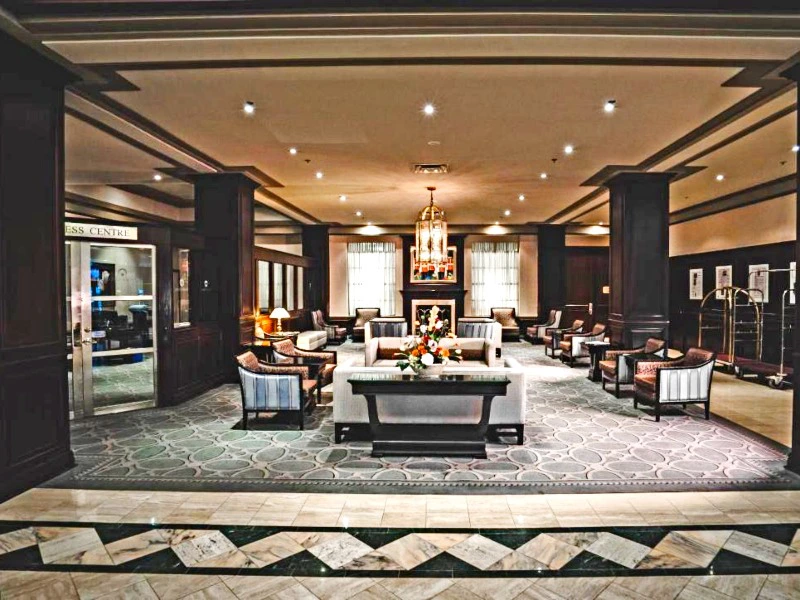 Lobby im Hotel in Ottawa, Kanada