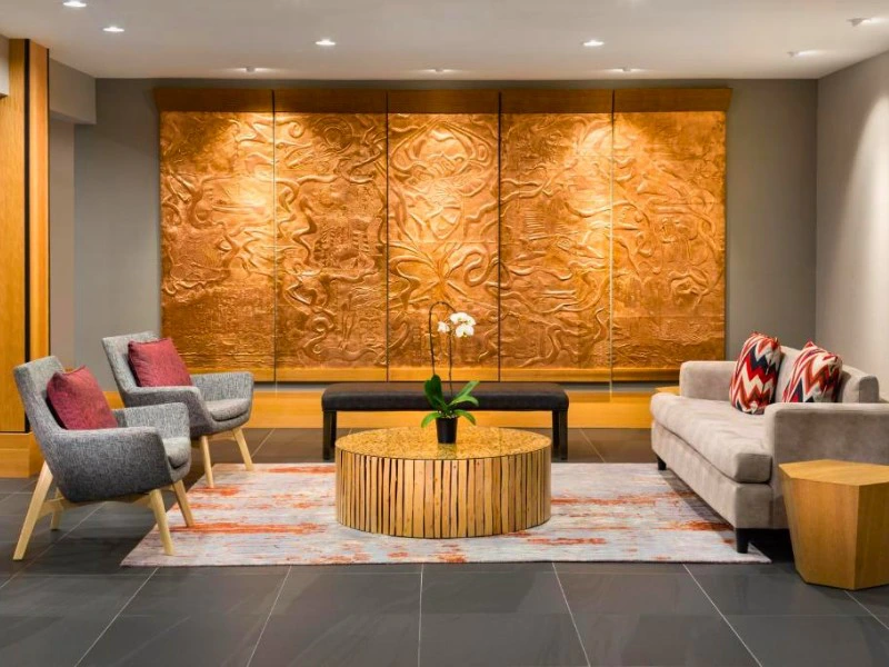 Lobby im Hotel in Port Hardy, Kanada