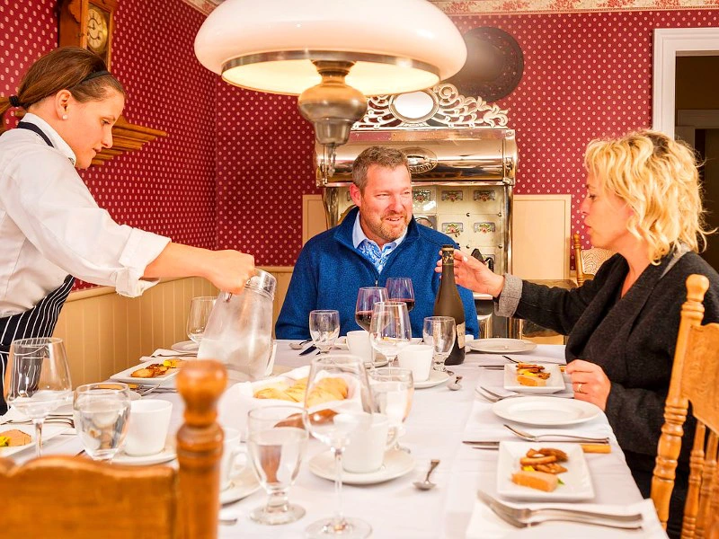 Abendessen im Leuchtturm bei Riviere du Loup, Kanada