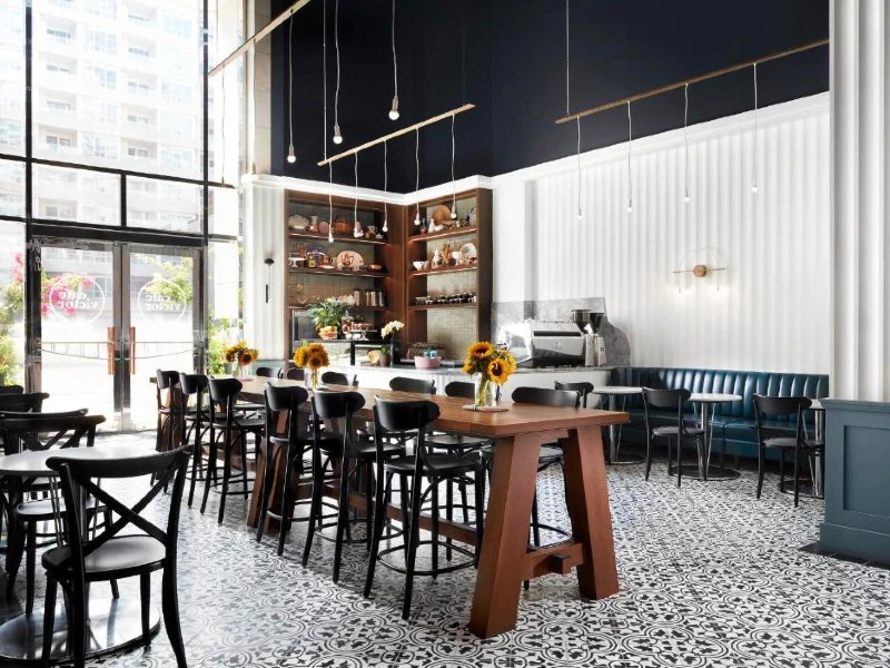 Restaurant im Komforthotel in Toronto, Kanada