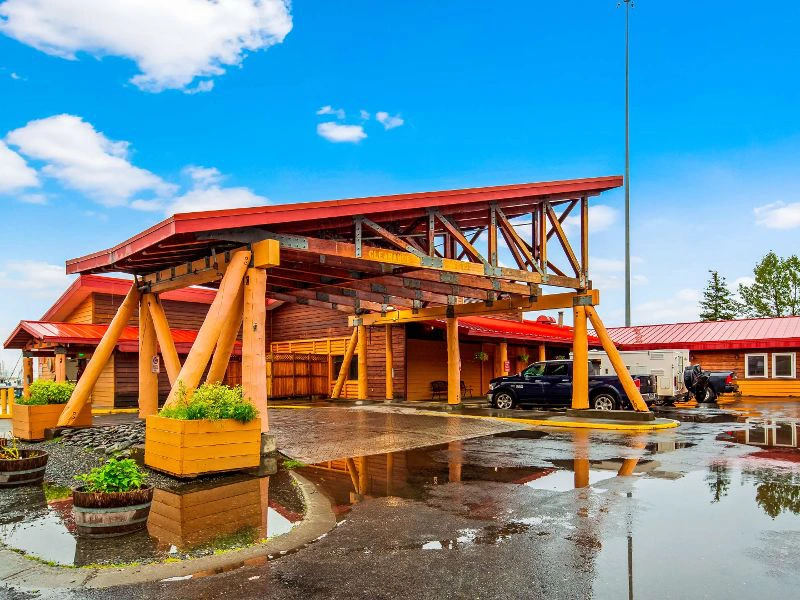 Eingang zum Hotel in Valdez, Alaska