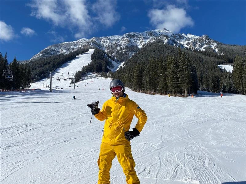 Yannick in Banff auf der Skipiste