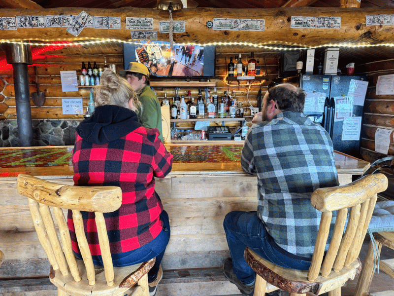 Rustikale Bar in Alaska