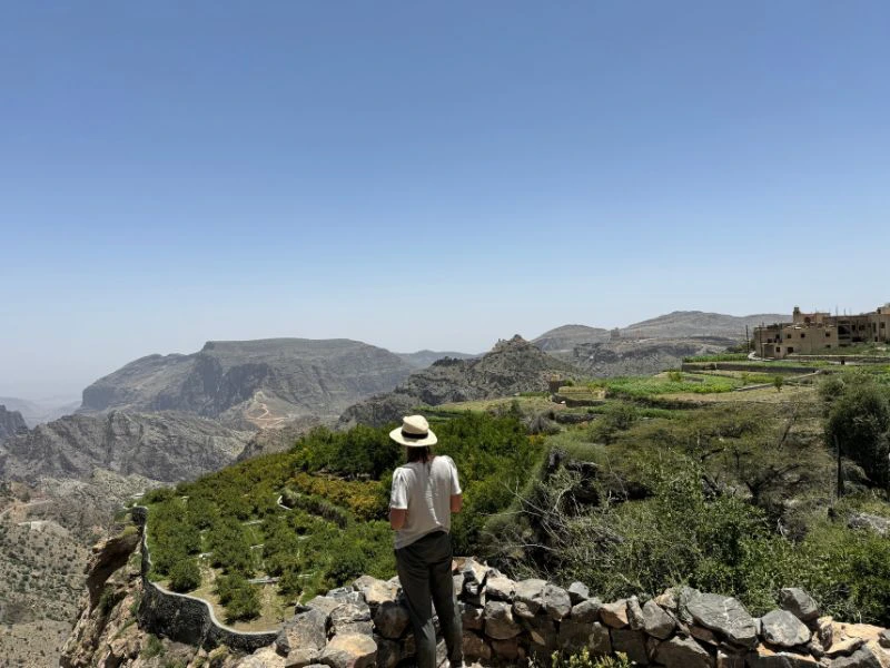 Ausblick auf grüne Berge von Jebel Akhdar
