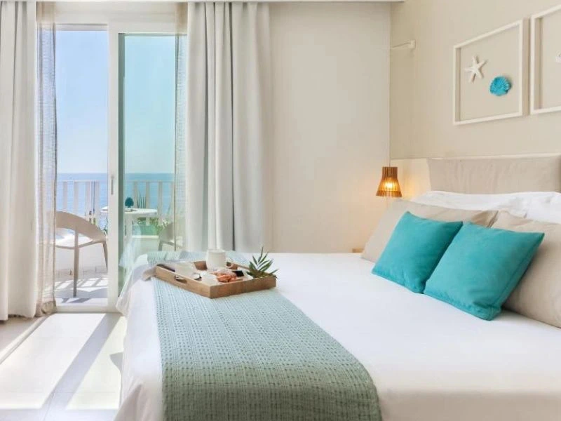 modernes Zimmer in Letojanni