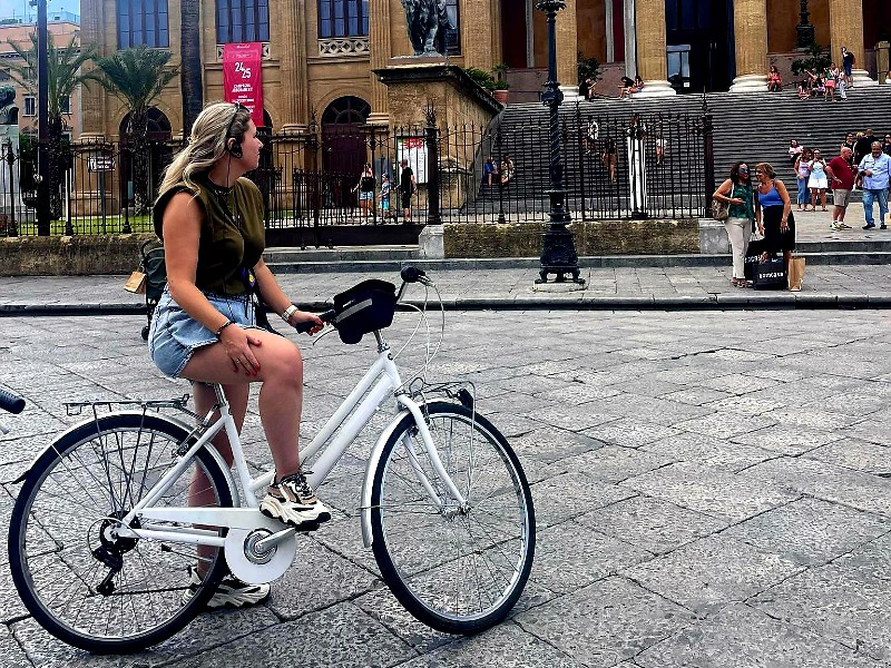 Fahrrad fahren durch Palermo