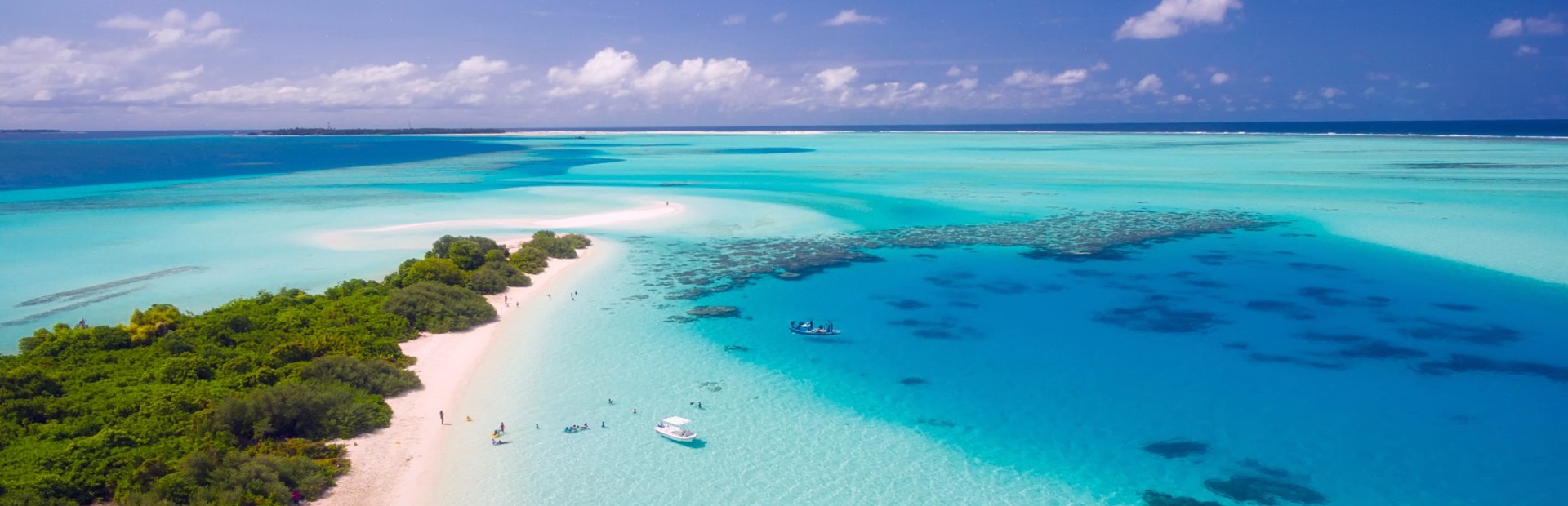 Blaues Meer auf den Malediven