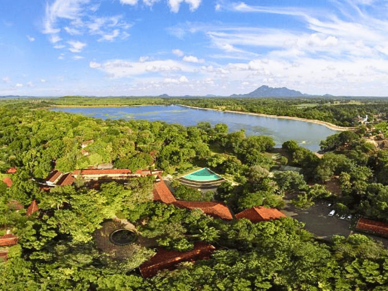 Hotel im Grünen in Habarana, Sri Lanka