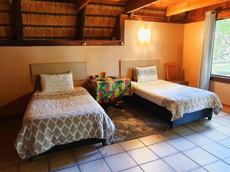 Namibia Okavango Fluss Familienreise Shakawe gemütliches Schlafzimmer