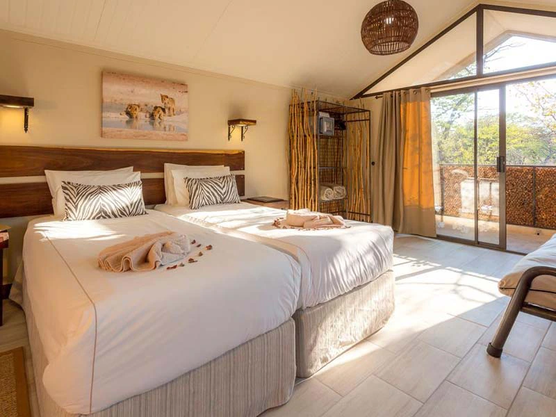 Namibia Familienreisen Etosha Unterkunft außerhalb des Parks Osten