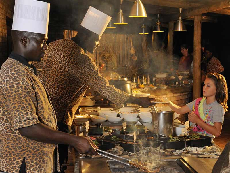 Namibia Familienreisen Etosha Unterkunft außerhalb des Parks Süden