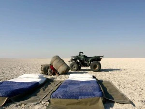 Quadtour mit Übernachtung in den Makgadikgadi Salzpfannen in Botswana
