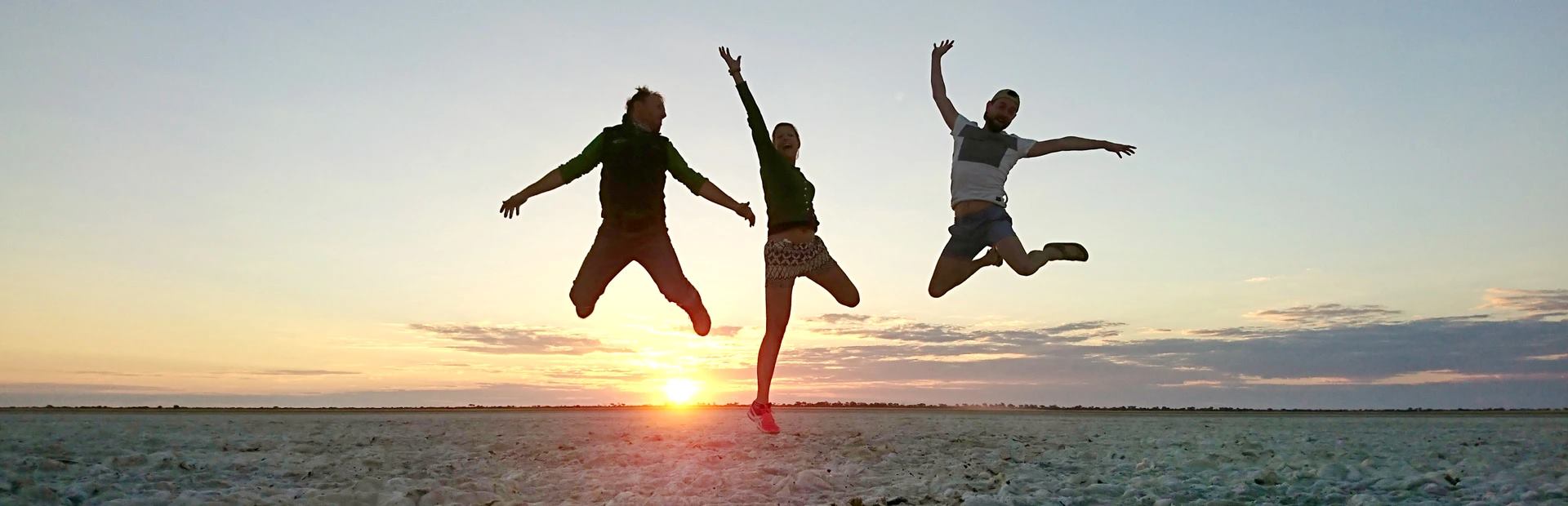 Makgadikgadi Salzpfannen mit der Familie Botswana
