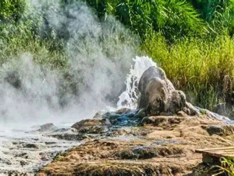Uganda Kidepo Hotspring