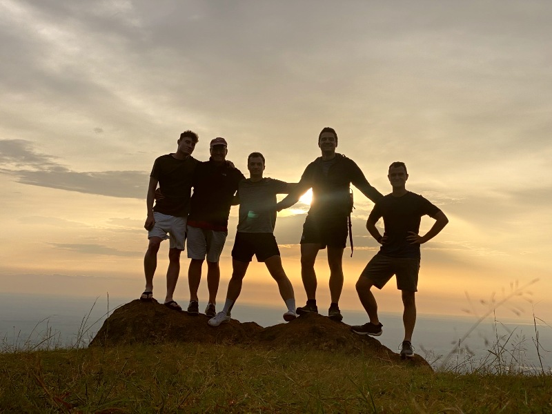 Mount Elgon Sonnenuntergang Wanderung Sipi Uganda
