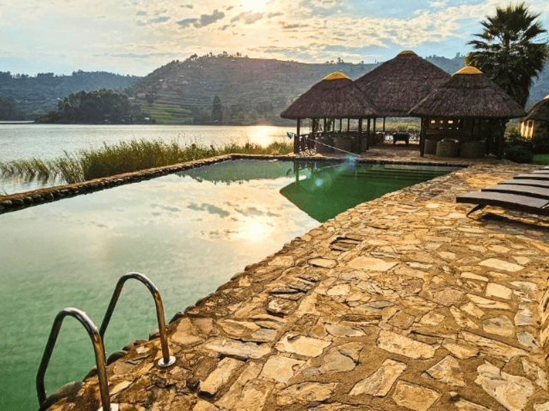 Lake Bunyonyi Komforthotel Uganda
