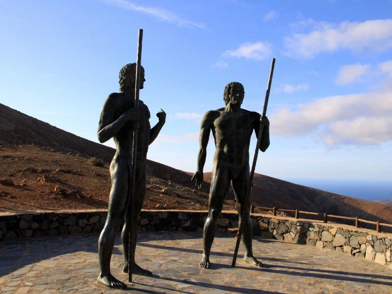 Statuen in Fuerteventura