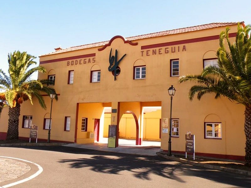 Kanaren La Palma Ausflug Weinverkostung Fassade der Bodega